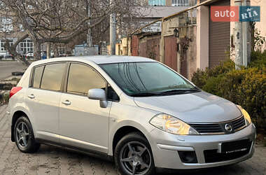 Хэтчбек Nissan TIIDA 2007 в Одессе