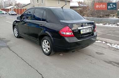 Седан Nissan TIIDA 2007 в Киеве