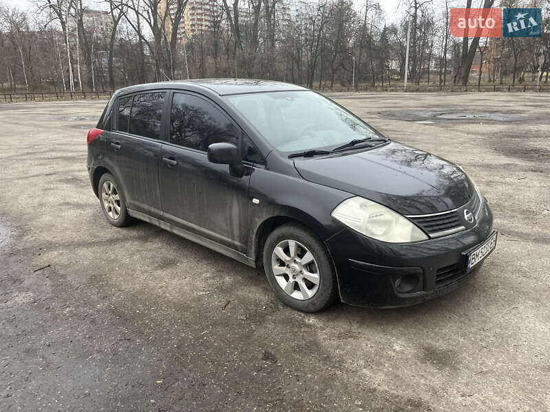 Хетчбек Nissan TIIDA 2007 в Сумах