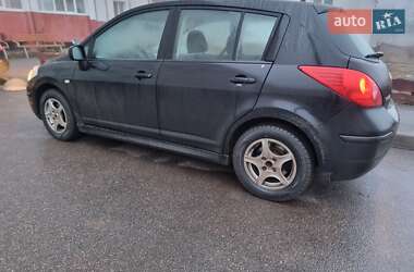 Хетчбек Nissan TIIDA 2011 в Харкові