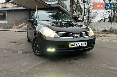 Седан Nissan TIIDA 2008 в Житомире