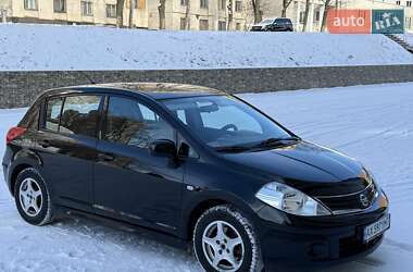 Хетчбек Nissan TIIDA 2011 в Харкові