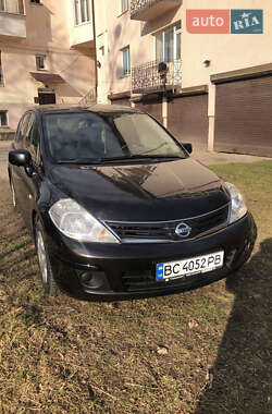 Хетчбек Nissan TIIDA 2012 в Львові