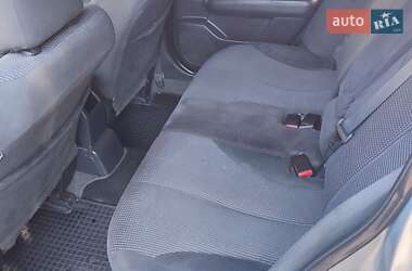 Хетчбек Nissan TIIDA 2011 в 