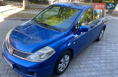 Хэтчбек Nissan TIIDA 2007 в Виннице