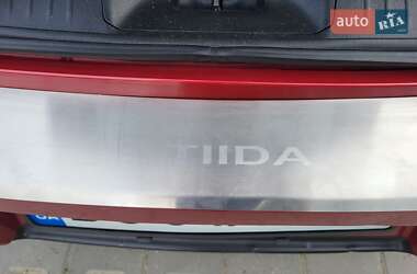 Хэтчбек Nissan TIIDA 2012 в 