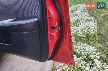 Хэтчбек Nissan TIIDA 2012 в 