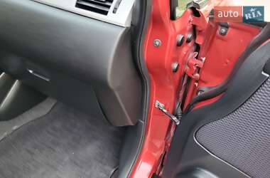 Хэтчбек Nissan TIIDA 2012 в 