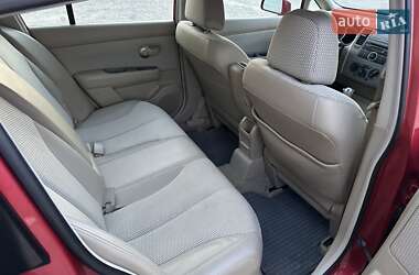 Хэтчбек Nissan TIIDA 2007 в 