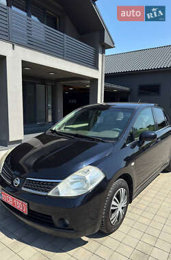 Седан Nissan TIIDA 2008 в Іршаві