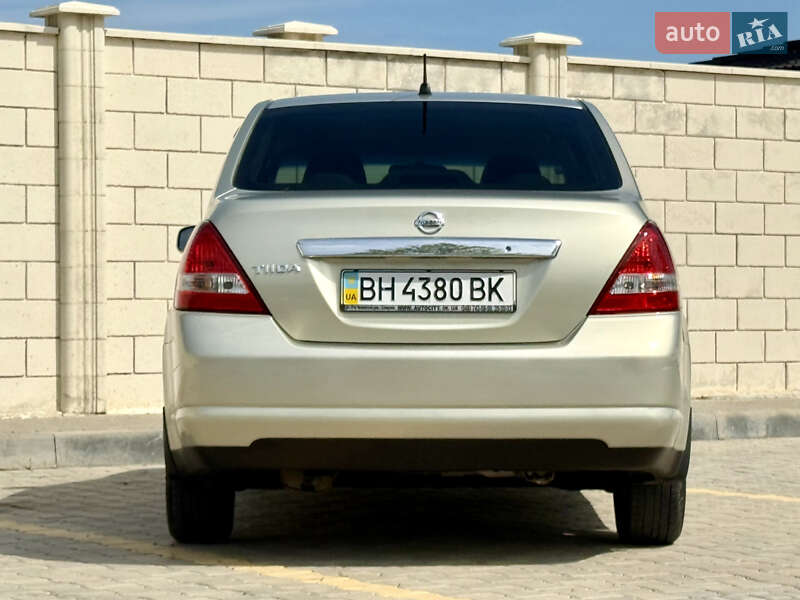 Седан Nissan TIIDA 2007 в Одесі