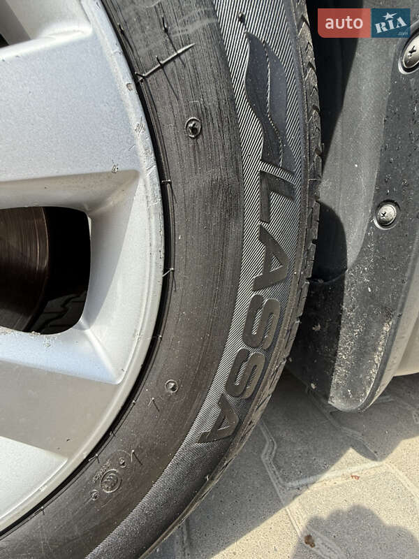 Седан Nissan TIIDA 2007 в Одесі