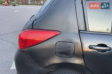 Хэтчбек Nissan TIIDA 2007 в 