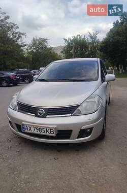 Хэтчбек Nissan TIIDA 2007 в Харькове