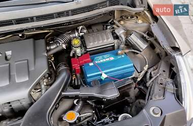 Хетчбек Nissan TIIDA 2008 в 