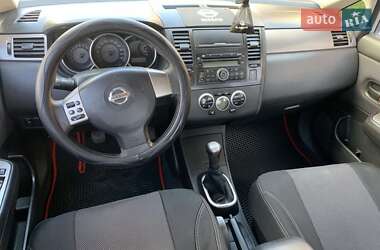 Седан Nissan TIIDA 2008 в 