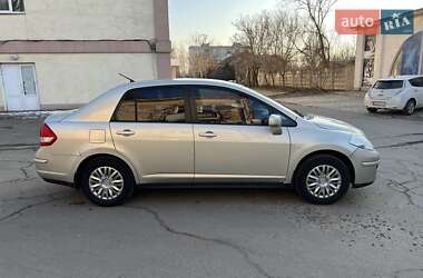 Седан Nissan TIIDA 2008 в 