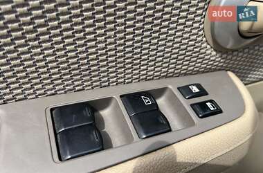 Седан Nissan TIIDA 2006 в 