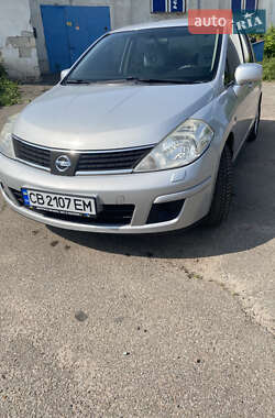Седан Nissan TIIDA 2008 в Чернигове