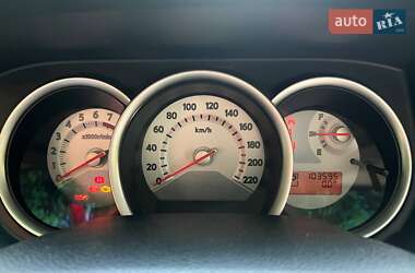 Хэтчбек Nissan TIIDA 2008 в 