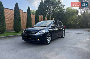 Хетчбек Nissan TIIDA 2008 в Дніпрі