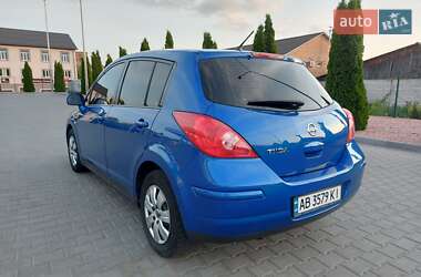 Хетчбек Nissan TIIDA 2007 в 