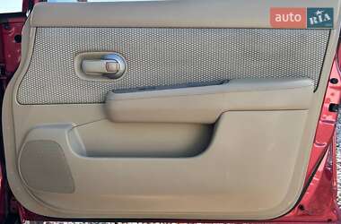Седан Nissan TIIDA 2008 в 