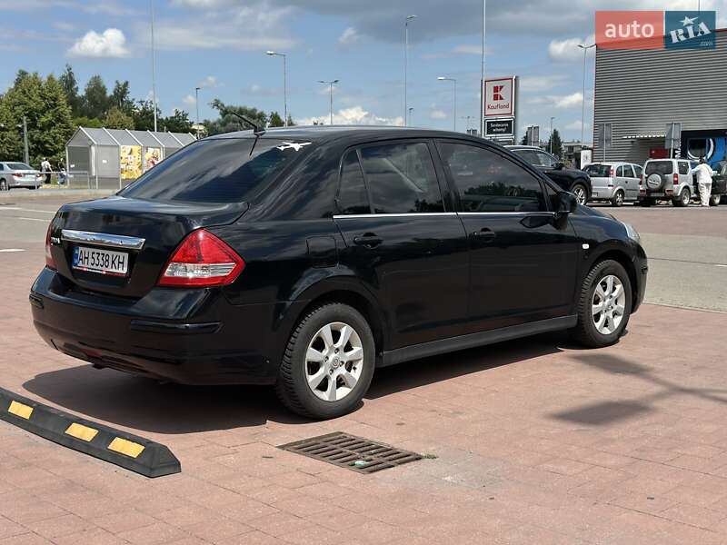 Седан Nissan TIIDA 2008 в Одессе