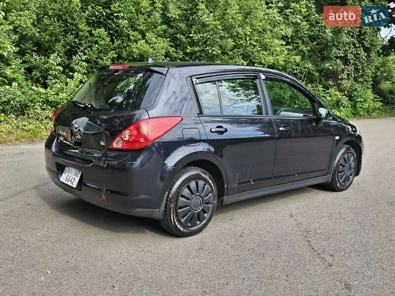 Хэтчбек Nissan TIIDA 2007 в Киеве