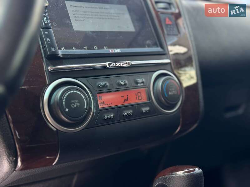 Хетчбек Nissan TIIDA 2009 в Львові