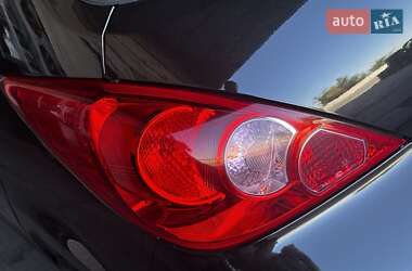 Хэтчбек Nissan TIIDA 2010 в Днепре