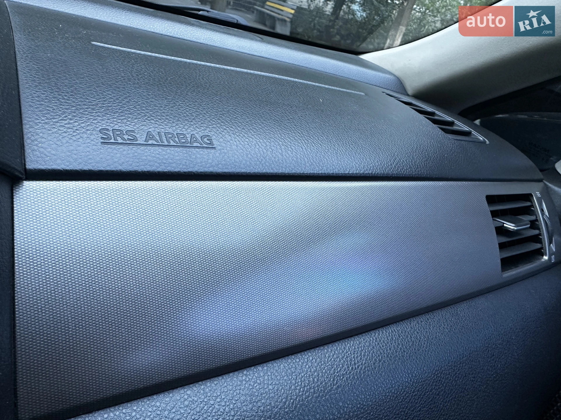 2010 Nissan Tiida - мініатюра 14