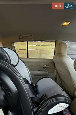 Хэтчбек Nissan TIIDA 2007 в 