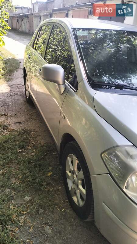 Седан Nissan TIIDA 2007 в Білій Церкві