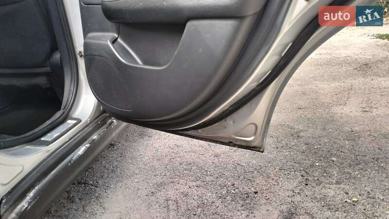 Седан Nissan TIIDA 2007 в Білій Церкві