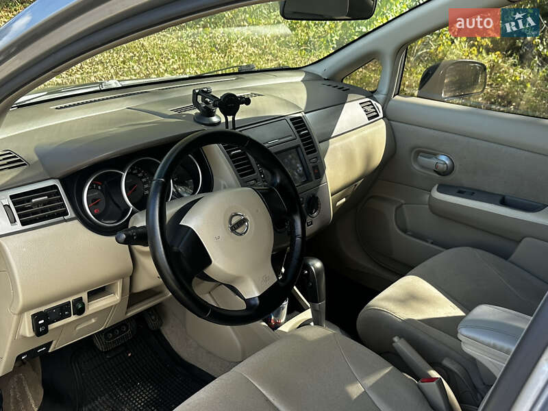 Хетчбек Nissan TIIDA 2007 в Києві