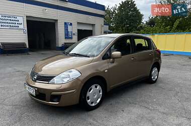 Хэтчбек Nissan TIIDA 2008 в Белой Церкви