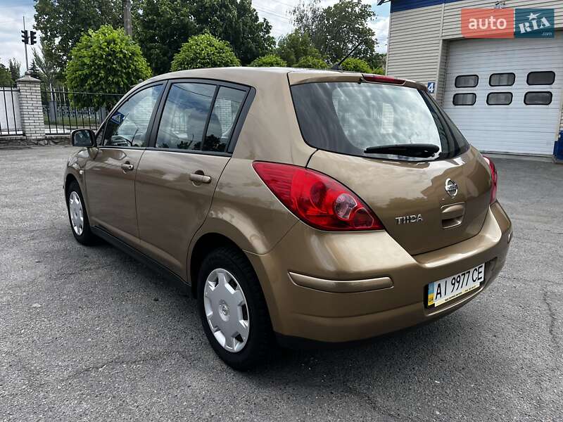 Хетчбек Nissan TIIDA 2008 в Білій Церкві