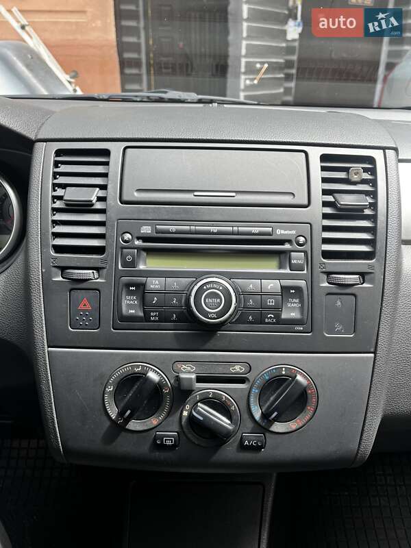 Хетчбек Nissan TIIDA 2008 в Білій Церкві