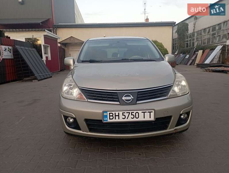 Хэтчбек Nissan TIIDA 2007 в Одессе фото 5 Хэтчбек Nissan TIIDA 2007 в Одессе