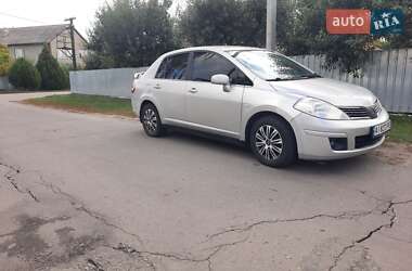 Седан Nissan TIIDA 2007 в  фото 23 Седан Nissan TIIDA 2007 в