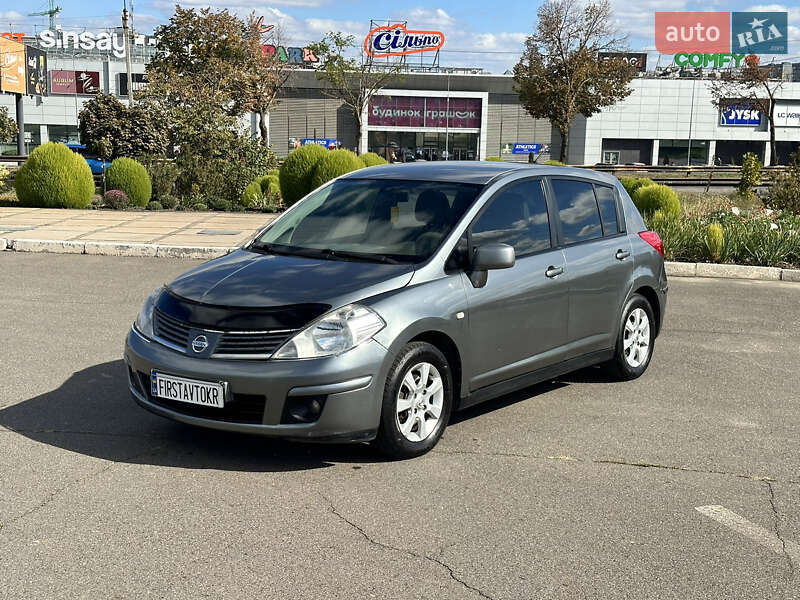 Хэтчбек Nissan TIIDA 2007 в Кривом Роге фото 12 Хэтчбек Nissan TIIDA 2007 в Кривом Роге