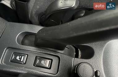 Хэтчбек Nissan TIIDA 2007 в 