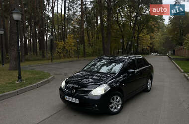Седан Nissan TIIDA 2007 в Чернігові