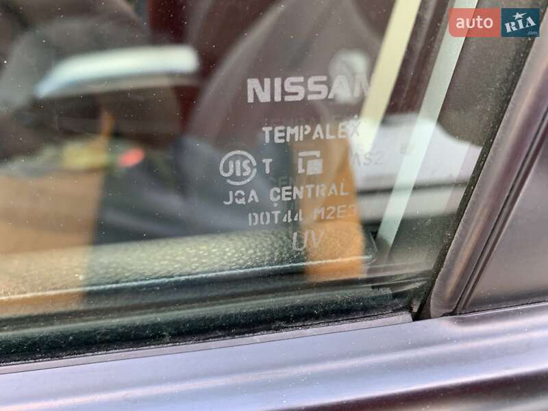 Хэтчбек Nissan TIIDA 2010 в Киеве фото 6 Хэтчбек Nissan TIIDA 2010 в Киеве