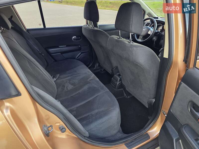 Хэтчбек Nissan TIIDA 2008 в Одессе фото 13 Хэтчбек Nissan TIIDA 2008 в Одессе