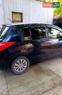 Хэтчбек Nissan TIIDA 2008 в Веселинове
