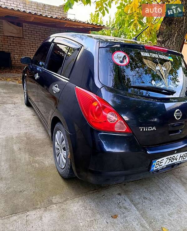 Хэтчбек Nissan TIIDA 2008 в Веселинове фото 4 Хэтчбек Nissan TIIDA 2008 в Веселинове