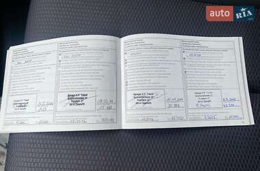 Хэтчбек Nissan TIIDA 2010 в 