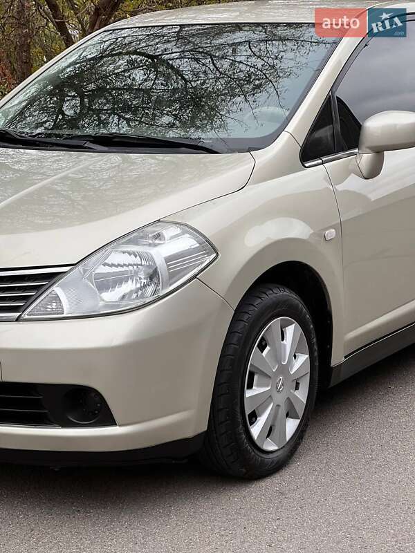 Nissan TIIDA 2006 Nissan TIIDA 2006